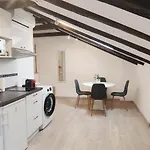 Διαμέρισμα Central Apartments Πούλα