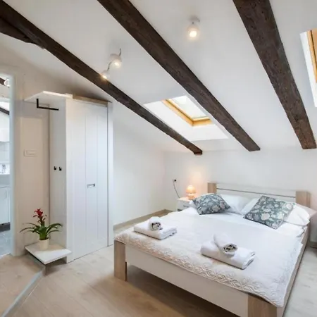Daire Central Apartments *