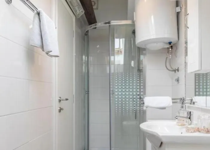 Central Apartments 아파트 *